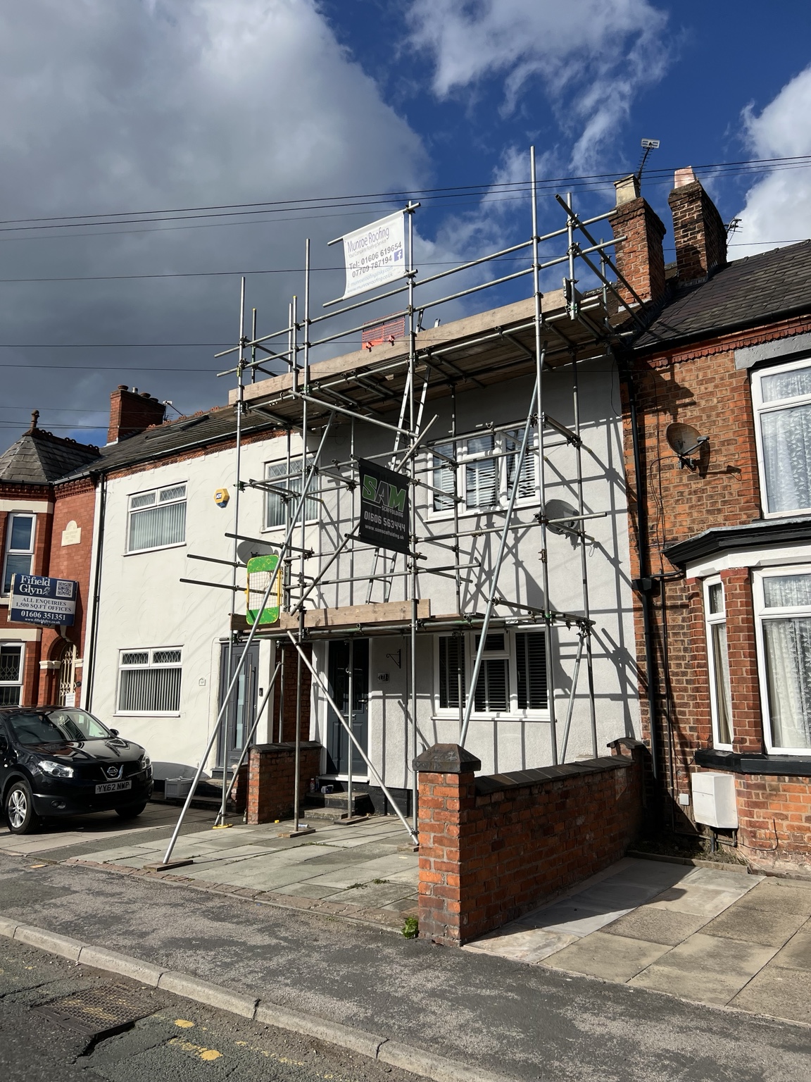 Northwich: scaffolding for re-roof